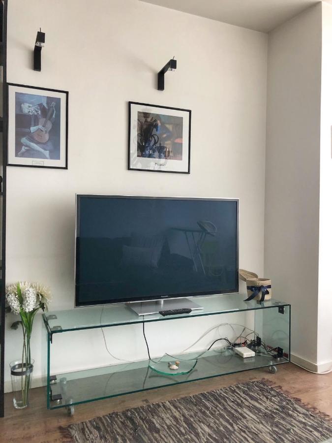 Luxury Sea View Bulldog Place Apartment *